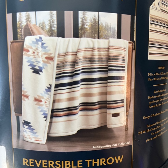 Pendleton Cream and Blue Striped Throw Blanket - Picture 1 of 2